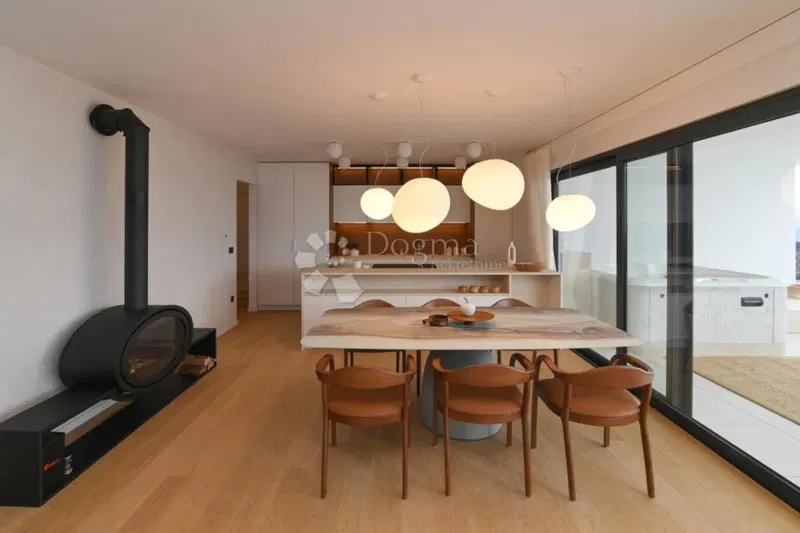 Flat Opatija - Centar, Opatija, 120m2 – 2