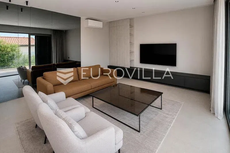 Krk, a beautiful apartment in a new building in the city of Krk, only 200 m from the sea – 2