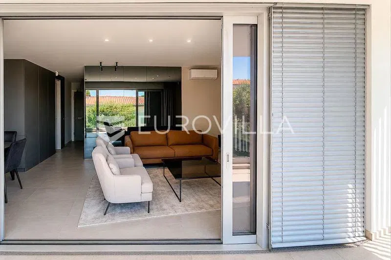 Krk, a beautiful apartment in a new building in the city of Krk, only 200 m from the sea – 3