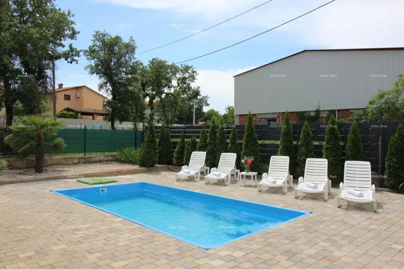 POREČ AREA – Luxuriously furnished ground floor house with a pool on a spacious property – 2