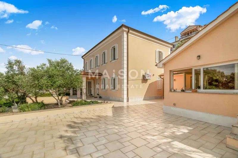Traditional Villa in Kostrena, 200m2 – 3