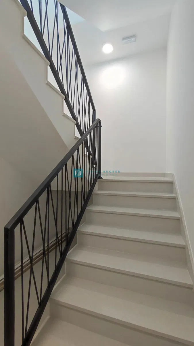 VODICE, novo, 1. nadstropje, luksuzno stanovanje, 250 m od obale, 3 spalnice – 2