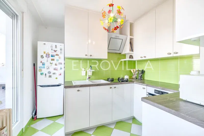 Lakás Travno – 3