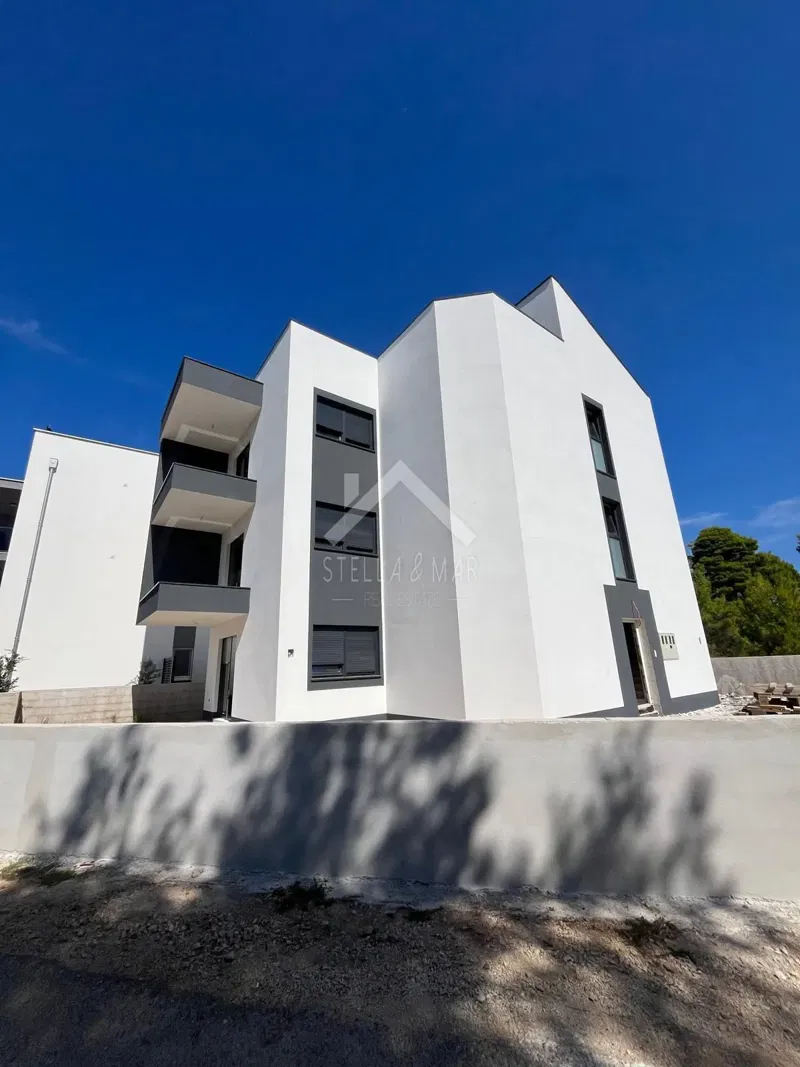 Three-room apartment, sea view - VIr – 2