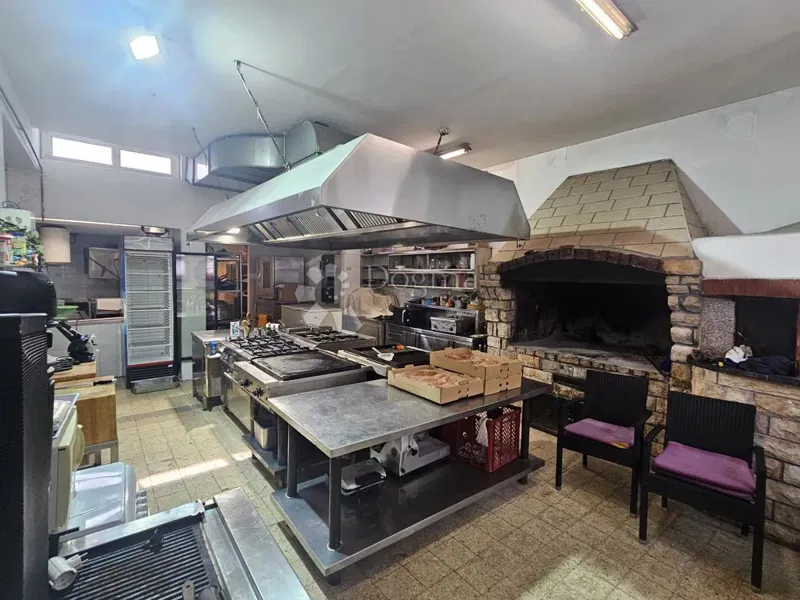 Business premise Alan, Senj, 341m2 – 2