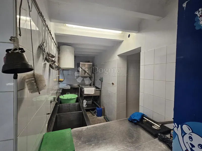 Business premise Alan, Senj, 341m2 – 3