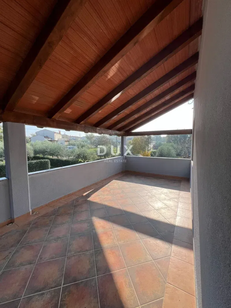 ISTRIA, POREČ - Odnowiony apartament z pięknym ogrodem, tarasem i parkingiem – 3