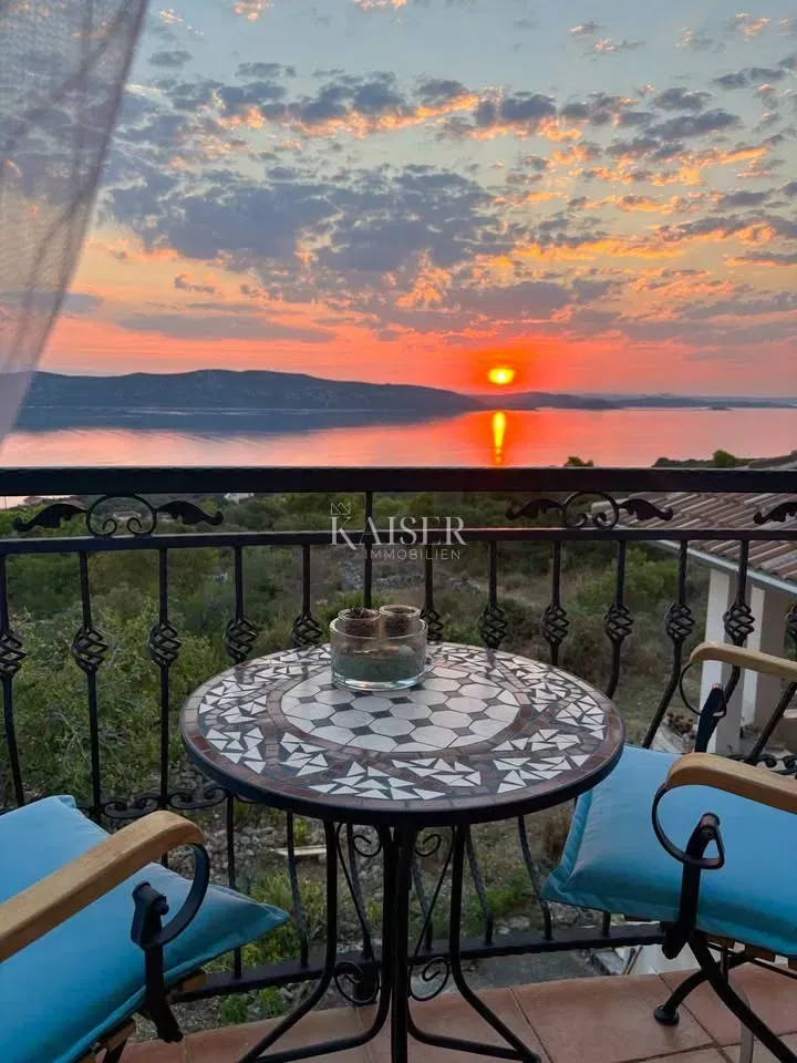Zara - Mali Iž: villa in pietra, vista e completa pace – 2