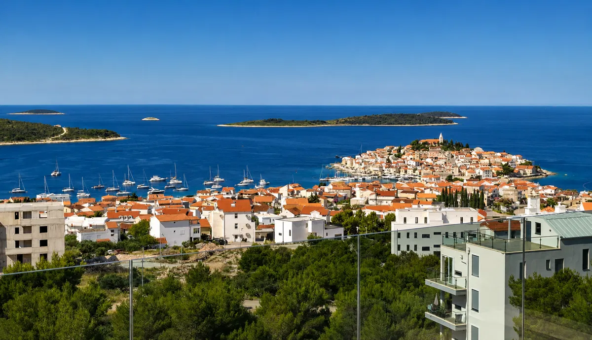 Primošten stan prodaja,garaža ,lift,pogled!!