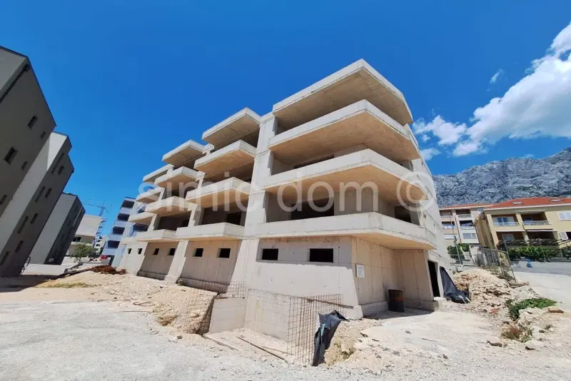 Spacious two-bedroom apartment, Makarska – 2
