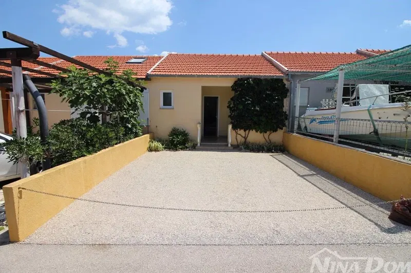 Charming Holiday Apartment Just Steps from the Sea – Vir Island – 2