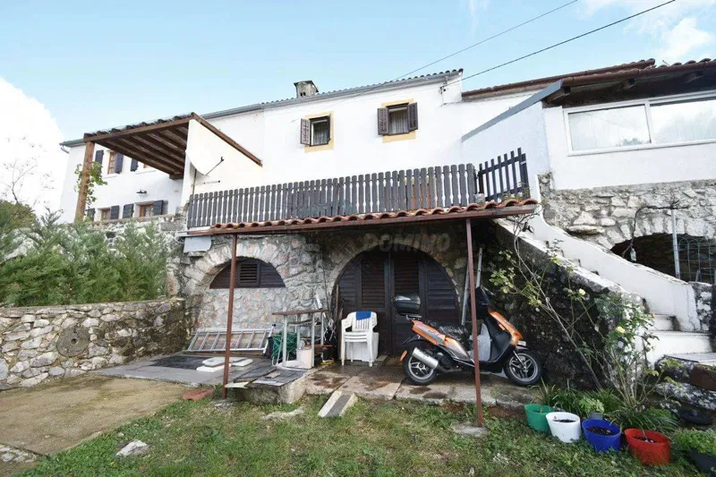 Prekrasna stara renovirana kuća! Dobrinj- okolica!