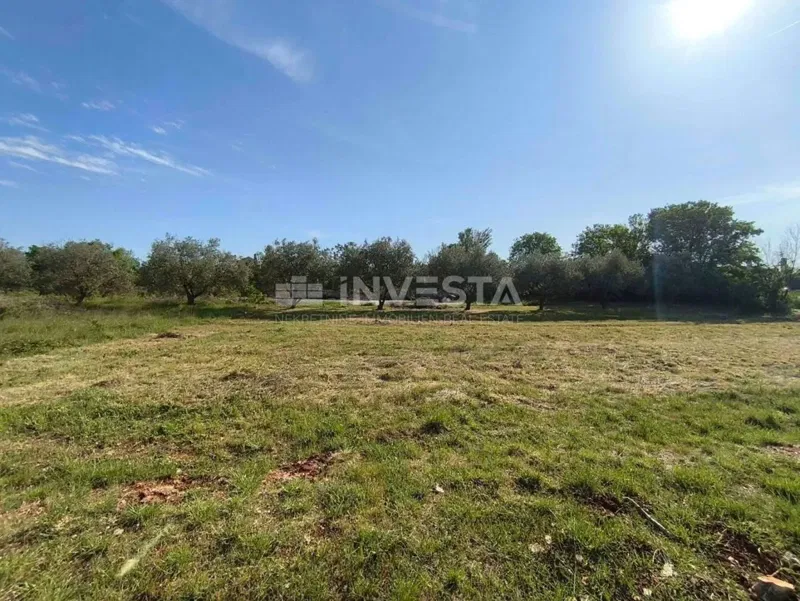 Vodnjan, 700 m²-es Építési Telek