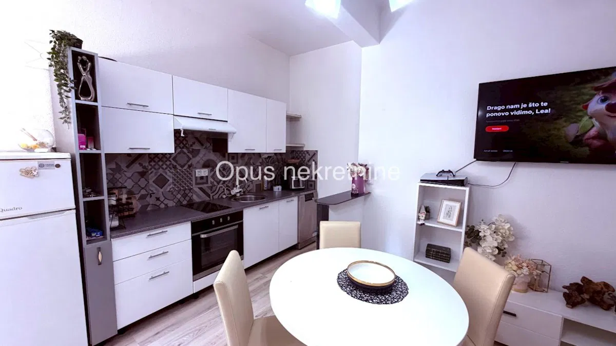 ROGOTIN – apartman 52,75 m2 potpuno renoviran i namjesten (Video)