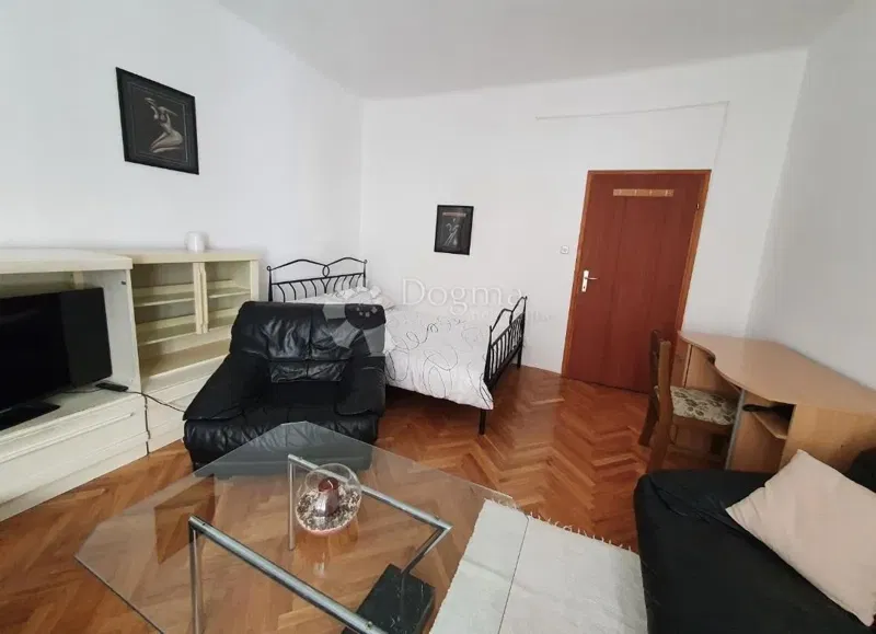 Flat Turnić, Rijeka, 55m2 – 2