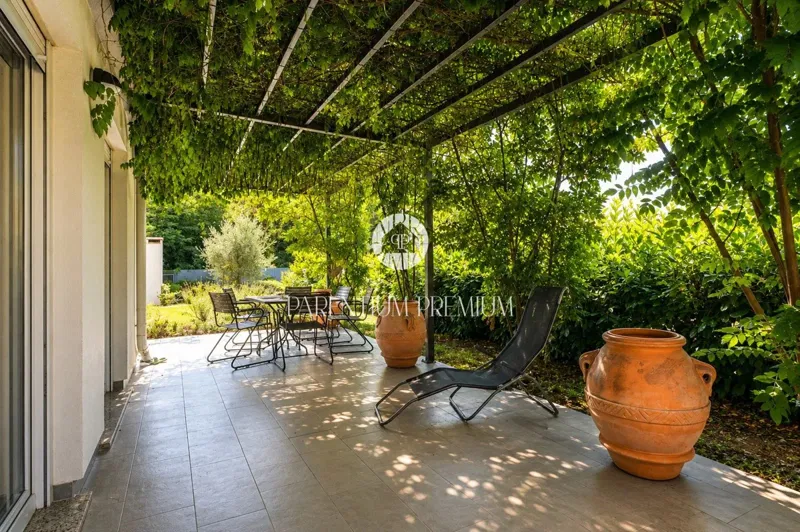 Poreč – Charming End-Terrace House with Private Garden, Only 6 km from the Centre – 3
