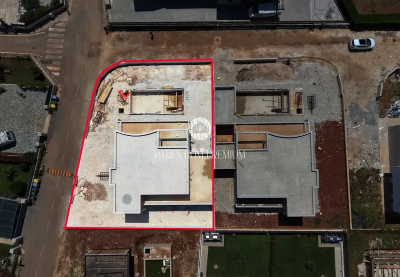 Parenzo dintorni– Casa di Lusso con Piscina e Vista Mare – 3