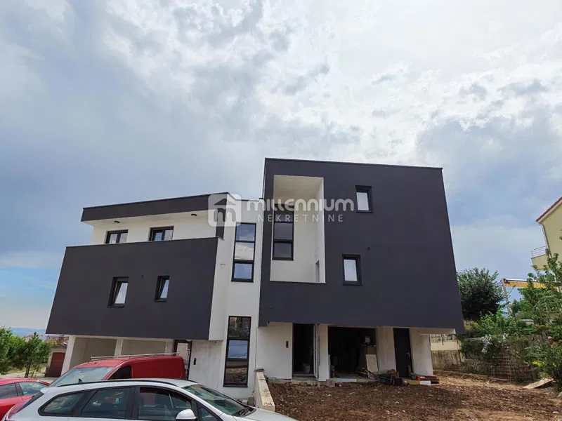 Srdoči, 128m2, 4s+db s balkonom u novogradnji – 2