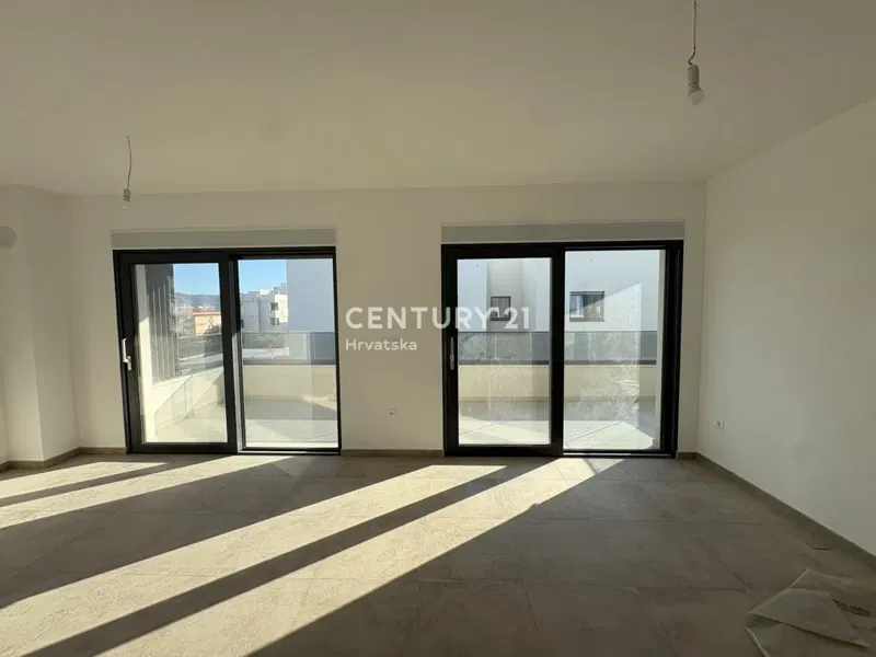 New construction in Sukošan, excellent location with sea view! – 2