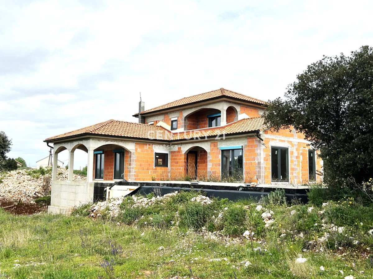 Kakma- Polača-Biograd na moru- kuća u roh -bau izvedbi -Novo !