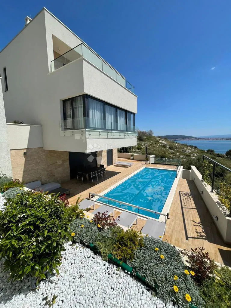 Ház Seget Donji, Seget, 328m2
