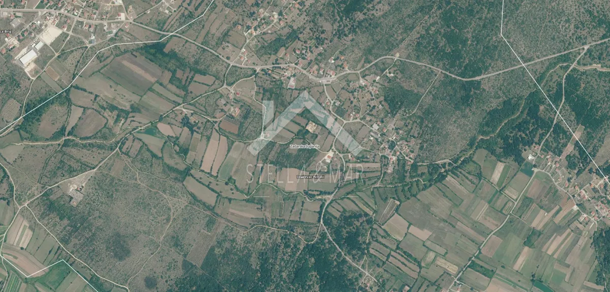 PRILIKA! Građevinsko zemljište - Dračevac Ninski