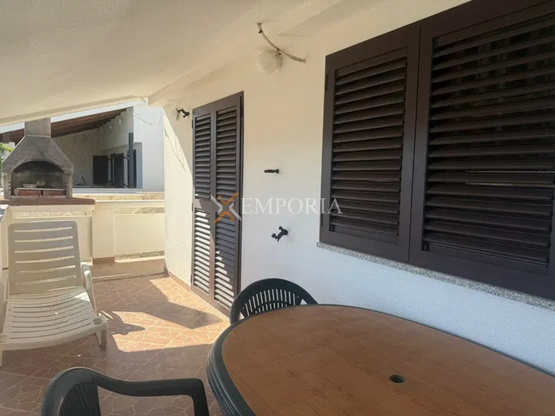 Vir – casa con due appartamenti, a 150 m dal mare – 3