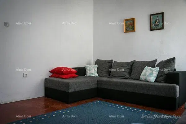 LABIN – THREE-BEDROOM APARTMENT WITH GARDEN IN THE CITY CENTER – 57 m² – 2
