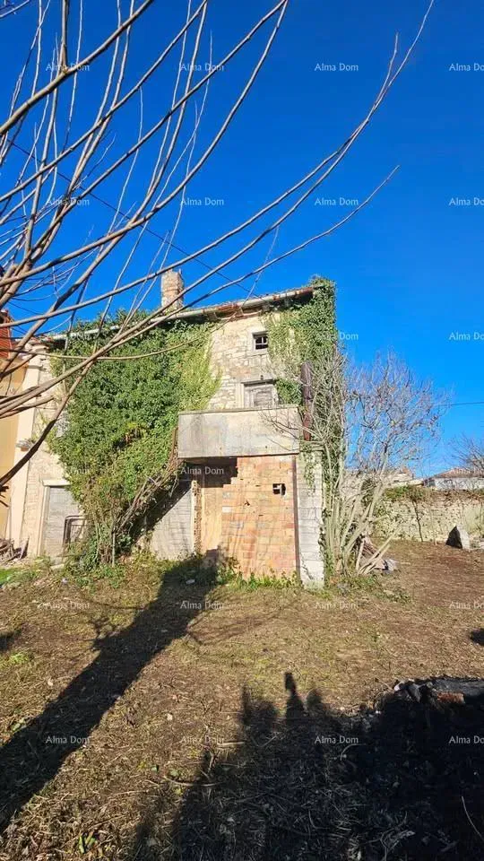 In vendita casa in rovina – Svetvinčenat,Čabrunići. – 2