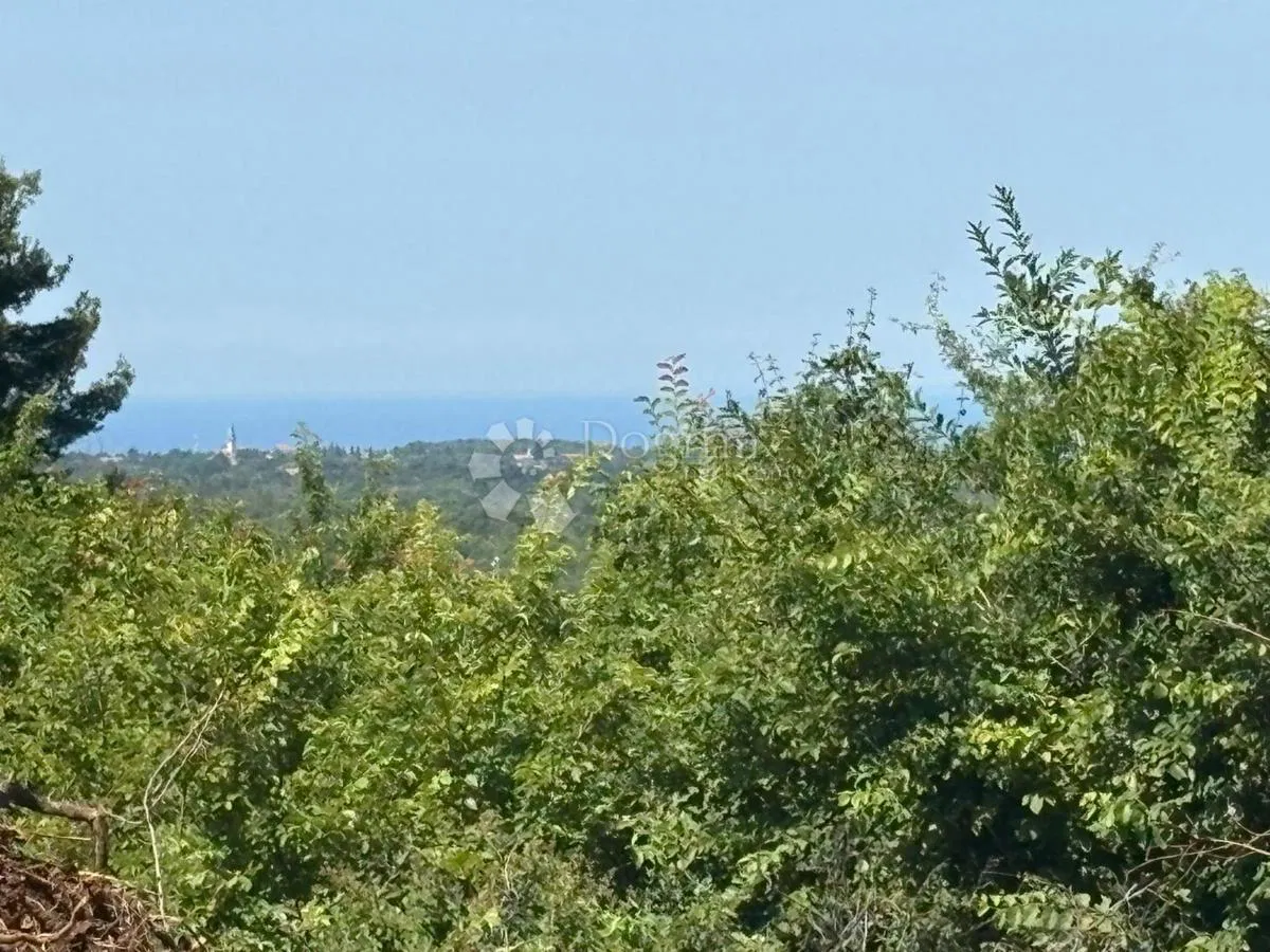Земля под застройку Višnjan, 1.041m2
