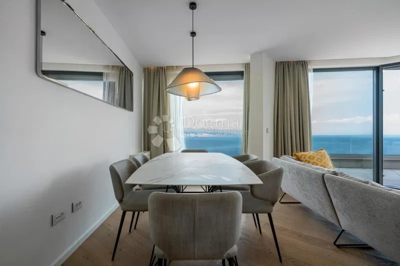 Allogio Opatija - Centar, Opatija, 120m2 – 2