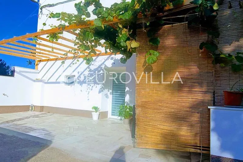 Dom Valtura – 2