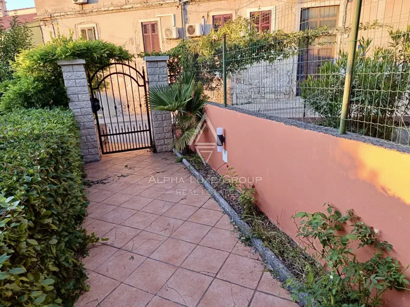 Villa Storica – Appartamento con Spazio Commerciale e Garage vicino all'Arena di Pola – 2
