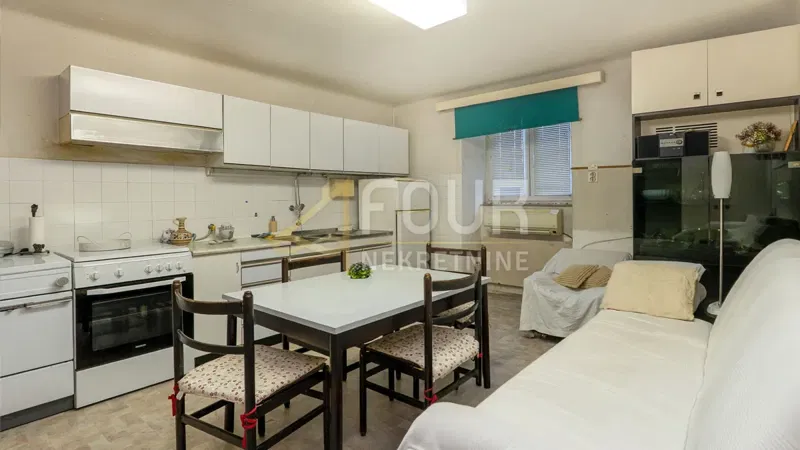 Fiume, Corso, 3 camere, 76,26m2, terrazza, vista mare – 2