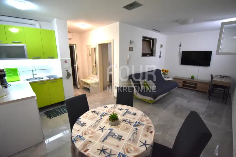 Island of Krk, Malinska, 1 bedroom + living room, garden 77m2 + parking space – 2