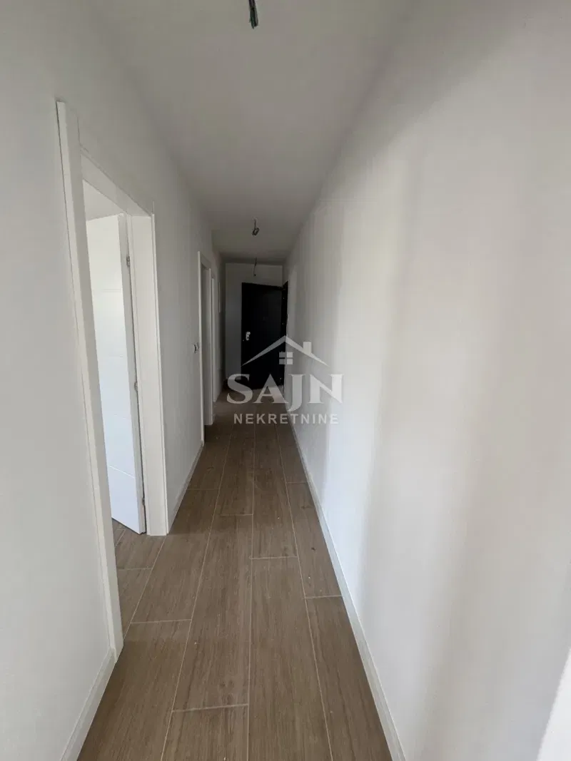 Seget/Apartament z dwiema sypialniami, 150 m od morza/Miejsce parkingowe w garażu – 2