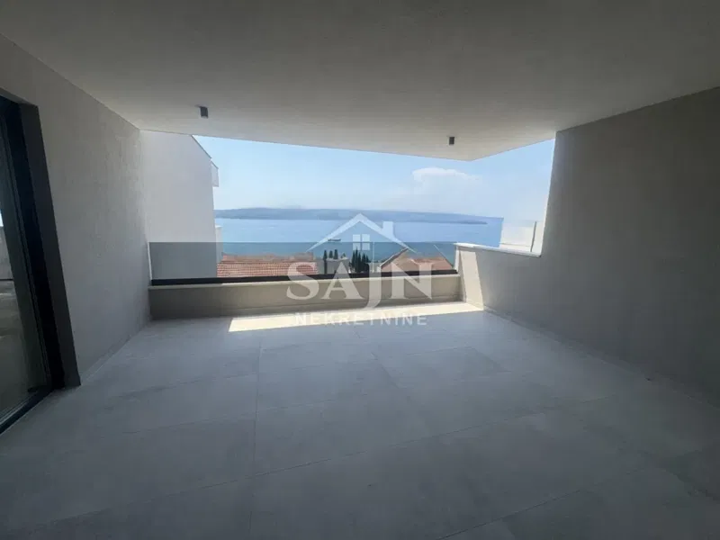 Seget/Luxury Penthouse 100 m from the Beach – 2