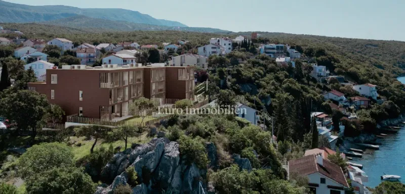 Luxury Apartment by the Sea with Panoramic Views – C2 – 3