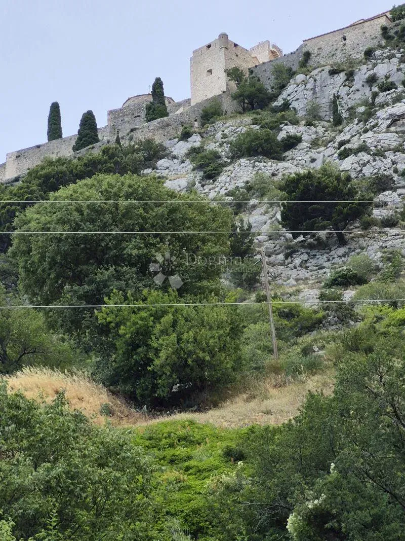 Земля под застройку Klis, 1.200m2