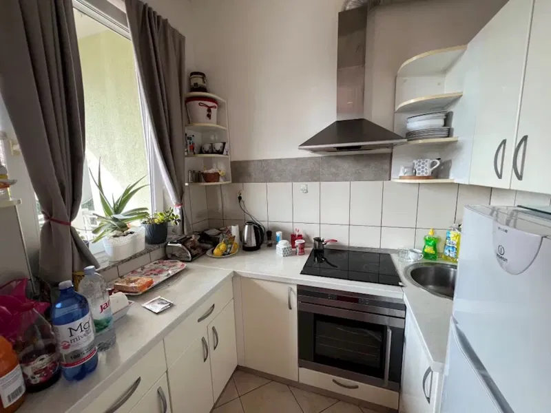KRK! EINZIMMERWOHNUNG IM ERDGESCHOSS!