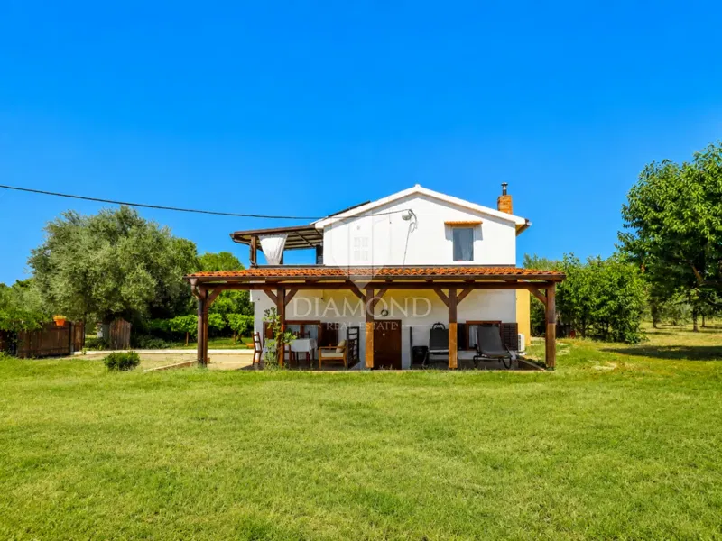 Istria, Rovigno, Casa indipendente con uliveto a 800 m dal mare – 3