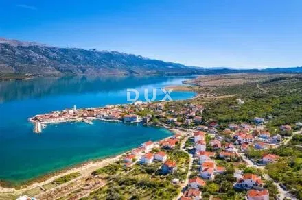 ZADAR, VINJERAC - T1 rendeltetésű építési telek 2754 m2, 85 méterre a tengertől! LEHETŐSÉG!