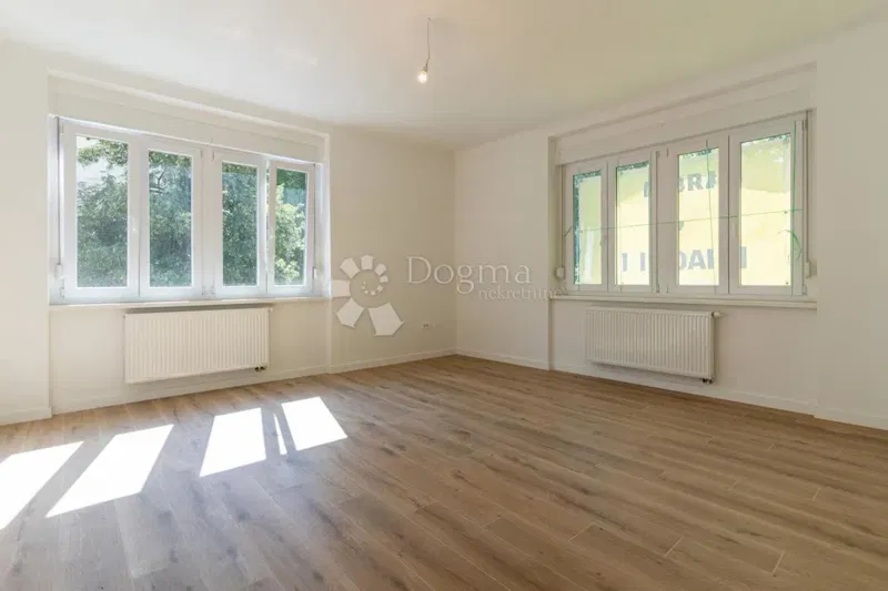 Business premise Donji grad, Donji Grad, 105m2 – 3