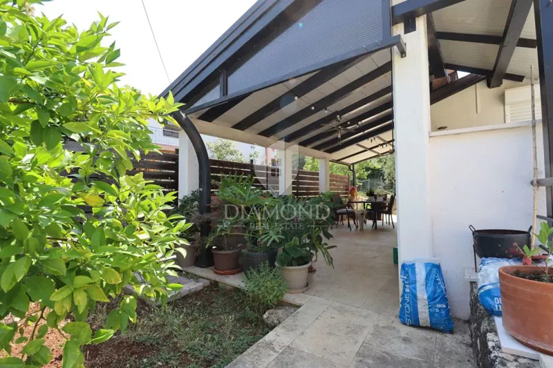 EXCLUSIVE LOCATION, Apartment House just 100 m from the sea – 3