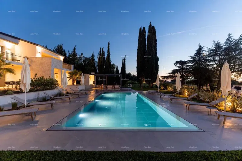 Luxury Modern Villa with Heated Pool – Poreč – 3