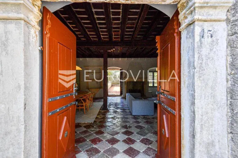 Dom Suđurađ – 3
