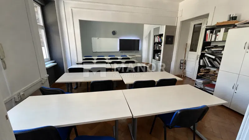 Flat Centar, Rijeka, 92m2 – 2