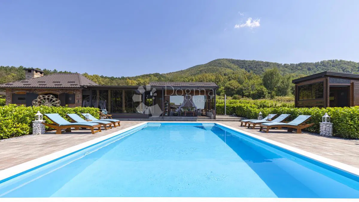 Ház Gornja Bistra, Bistra, 390m2