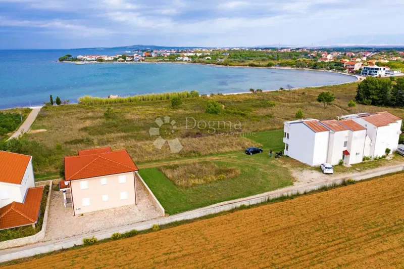 Земля под застройку Privlaka, 654m2