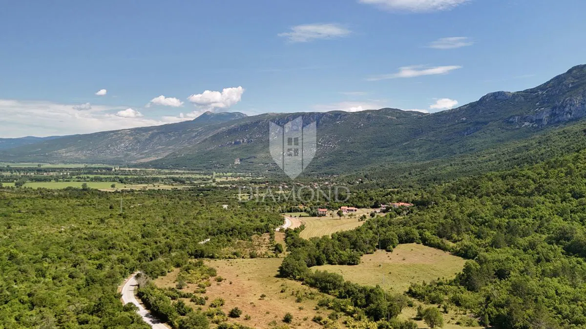 Labin, okolica, građevinsko zemljište turističke namjene